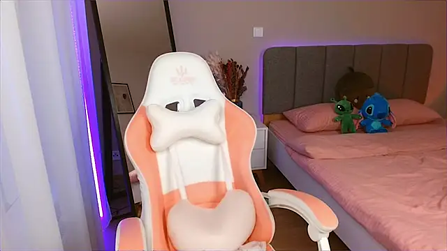 Mrs Tory online show from February 9, 2025, 6:33 am