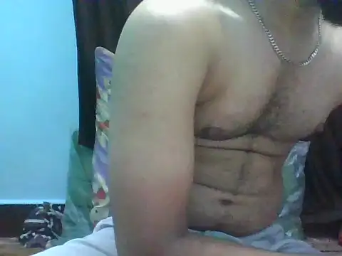 Snapshot of 8inchlegendbro chatting on June 27, 2026, 9:58 am 8inchlegendbro online show from June 27, 2026, 9:58 am