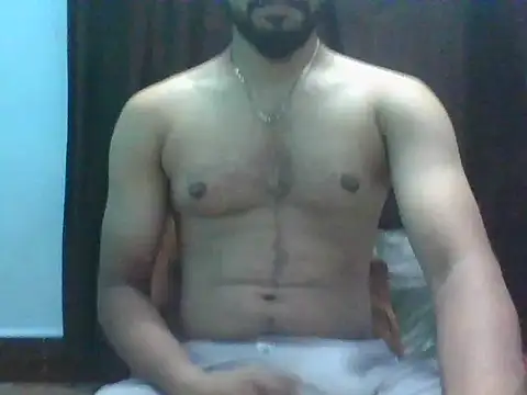 Snapshot of 8inchlegendbro chatting on June 28, 2026, 3:51 pm 8inchlegendbro online show from June 28, 2026, 3:51 pm