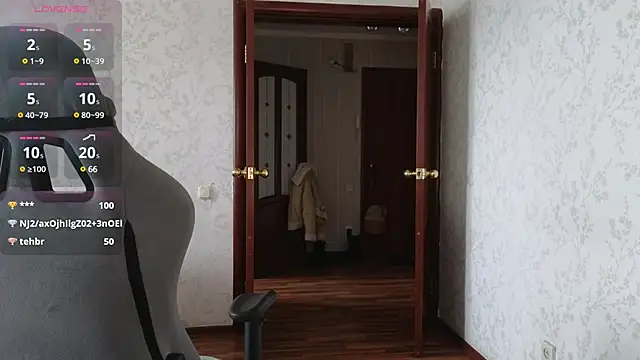 Nelly Fischer online show from December 18, 2024, 10:40 am