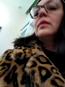 Ulyana72882 online show from January 28, 2025, 7:00 am