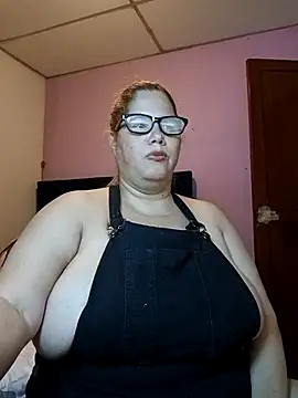 EllisW8 online show from April 19, 2026, 6:54 pm