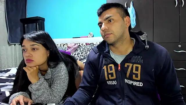 2ScarletandRyan8 online show from October 16, 2025, 9:54 am