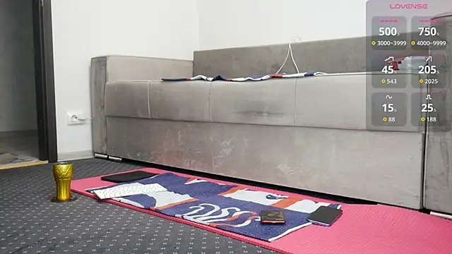 Carmela fox online show from April 8, 2026, 9:09 am