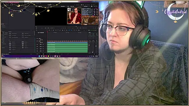 Snapshot of CryptidIndrid chatting on February 12, 2025, 9:01 pm CryptidIndrid online show from February 12, 2025, 9:01 pm