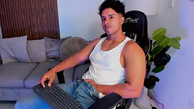 Snapshot of liam_collins21 chatting on September 24, 2025, 11:46 am liam collins21 online show from September 24, 2025, 11:46 am