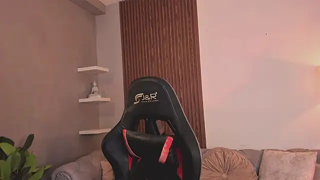 liam collins21 online show from February 7, 2026, 11:47 am