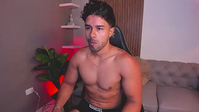 liam collins21 online show from April 21, 2026, 11:49 am