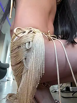 Snapshot of Lexa_queen chatting on January 21, 2025, 10:30 pm Lexa queen online show from January 21, 2025, 10:30 pm