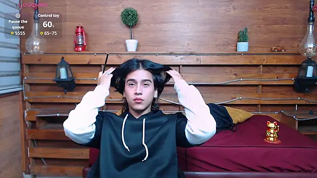 alex 477 online show from May 23, 2026, 11:36 am