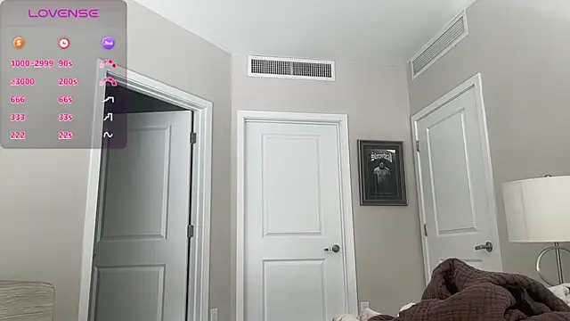 xoxoxjenn online show from March 14, 2026, 8:25 pm