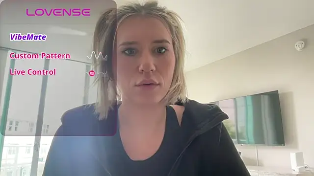 xoxoxjenn online show from March 19, 2026, 6:12 pm