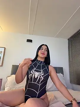 Gigi-bom online show from March 11, 2026, 9:32 pm