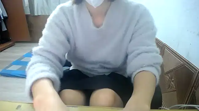 Snapshot of Michiko1 chatting on February 24, 2025, 7:00 am Michiko1 online show from February 24, 2025, 7:00 am