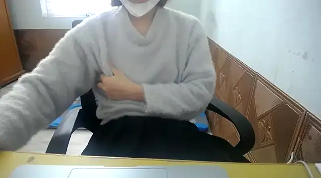 Snapshot of Michiko1 chatting on February 25, 2025, 3:52 am Michiko1 online show from February 25, 2025, 3:52 am