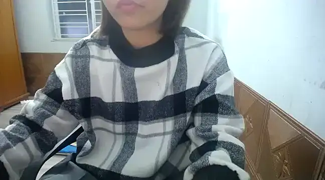 Snapshot of Michiko1 chatting on February 26, 2025, 10:47 am Michiko1 online show from February 26, 2025, 10:47 am