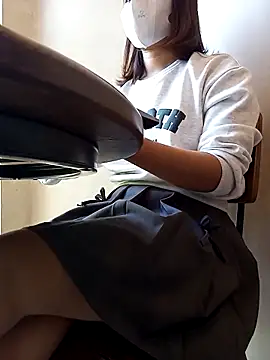 Snapshot of Michiko1 chatting on November 26, 2025, 7:20 am Michiko1 online show from November 26, 2025, 7:20 am