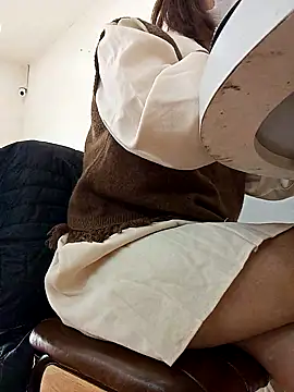 Snapshot of Michiko1 chatting on December 19, 2025, 5:14 am Michiko1 online show from December 19, 2025, 5:14 am