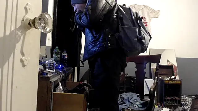 Snapshot of sledge901 chatting on February 15, 2026, 12:14 pm sledge901 online show from February 15, 2026, 12:14 pm