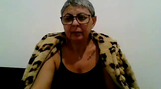 roseblak42 online show from February 20, 2025, 6:24 pm