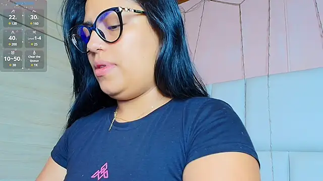 kiana cream online show from March 1, 2025, 12:34 pm