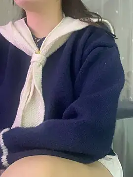 Ruby bear online show from January 8, 2025, 1:41 pm