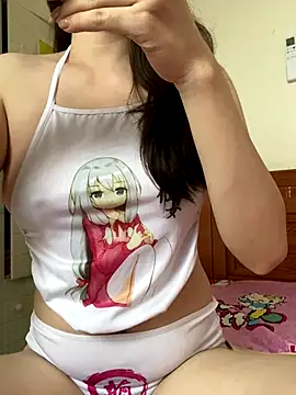 Ruby bear online show from October 15, 2025, 4:12 am