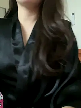 Ruby bear online show from October 23, 2025, 2:55 am