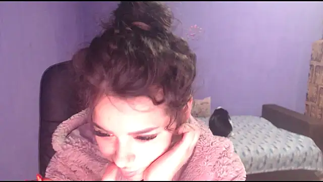 LovelyJulliette online show from February 11, 2025, 4:13 pm