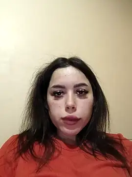 LovelyJulliette online show from February 18, 2025, 9:31 pm