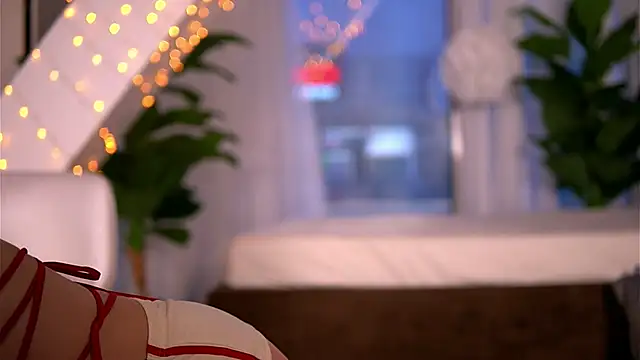 KaylaBray online show from April 10, 2026, 3:45 am