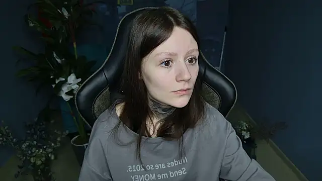 Snapshot of VeliraBraitberg chatting on February 26, 2025, 5:09 am VeliraBraitberg online show from February 26, 2025, 5:09 am