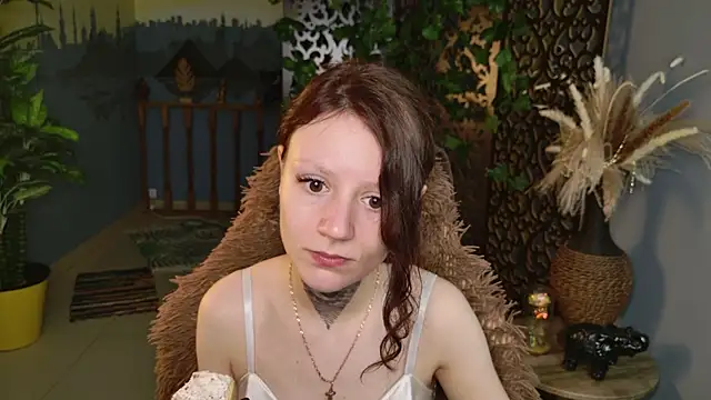 Snapshot of VeliraBraitberg chatting on July 15, 2026, 6:07 am VeliraBraitberg online show from July 15, 2026, 6:07 am
