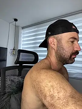 ADONIS ART01 online show from November 5, 2025, 2:28 pm