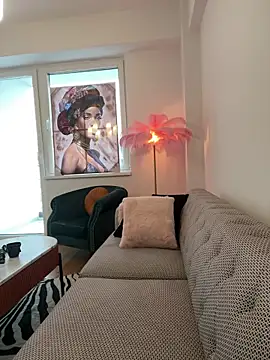 Adventurehotman online show from February 13, 2025, 8:48 am