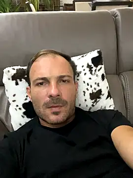 Adventurehotman online show from September 12, 2025, 10:32 pm