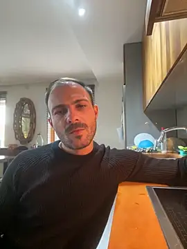 Adventurehotman online show from October 4, 2025, 3:10 pm