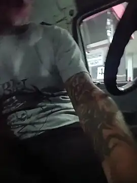 Hotbodyscottie online show from November 8, 2025, 9:09 am