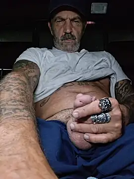 Hotbodyscottie online show from February 22, 2026, 9:41 am