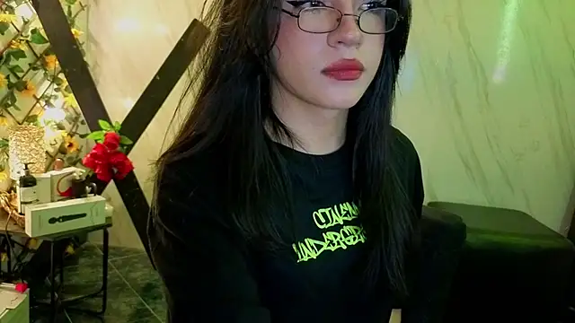 Snapshot of jeimy_garcia chatting on July 23, 2026, 12:03 pm jeimy garcia online show from July 23, 2026, 12:03 pm