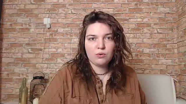 Snapshot of Amelia_Kiss_ chatting on January 24, 2025, 12:52 am Amelia Kiss online show from January 24, 2025, 12:52 am