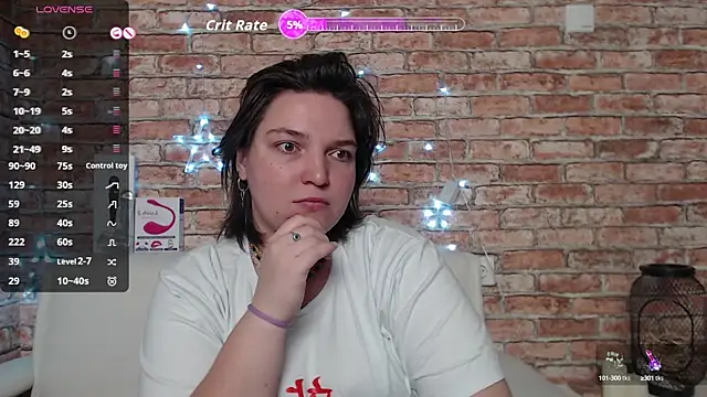 Snapshot of Amelia_Kiss_ chatting on October 11, 2025, 12:32 am Amelia Kiss online show from October 11, 2025, 12:32 am