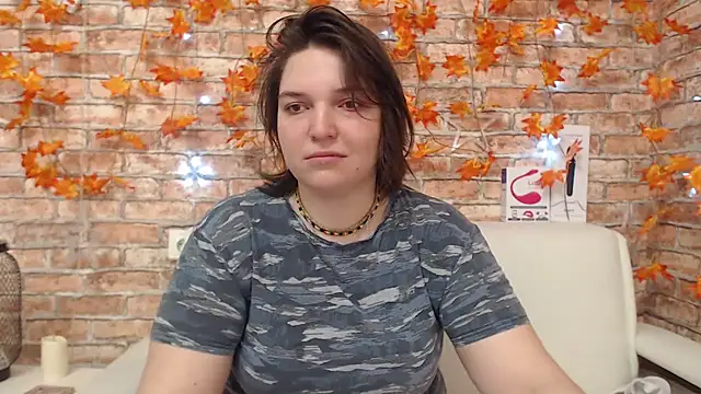 Amelia Kiss  online show from November 18, 2025, 12:49 am