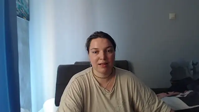Snapshot of Amelia_Kiss_ chatting on June 8, 2026, 2:01 am Amelia Kiss online show from June 8, 2026, 2:01 am