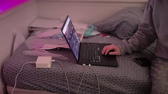 CupidZass online show from January 14, 2026, 8:09 am