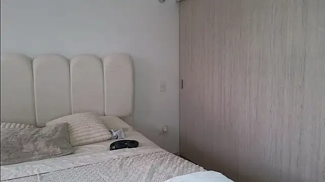 Snapshot of Celeste_Tailor_ chatting on June 16, 2026, 8:22 pm Celeste Tailor online show from June 16, 2026, 8:22 pm