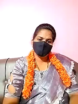 melina214 online show from December 6, 2024, 5:00 pm