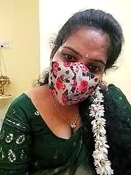 melina214 online show from April 19, 2026, 6:21 pm