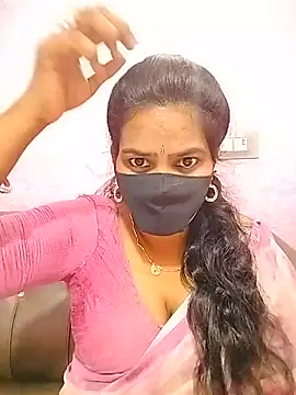 Snapshot of melina214 chatting on July 20, 2026, 4:16 am melina214 online show from July 20, 2026, 4:16 am