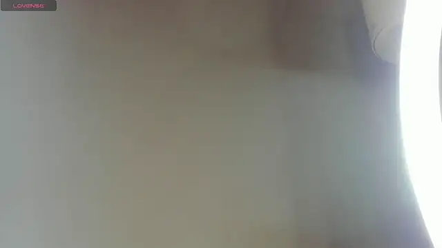 Snapshot of pamela-wells chatting on May 9, 2026, 11:04 am pamela-wells online show from May 9, 2026, 11:04 am